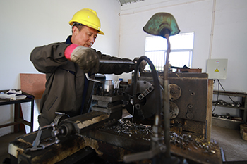 �T���L��